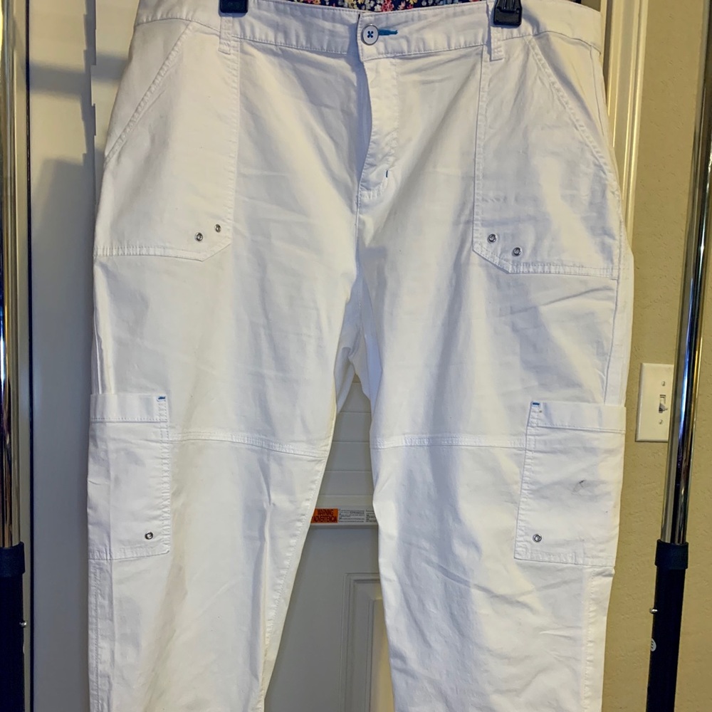 Rafaella White Cropped Cargo Pants